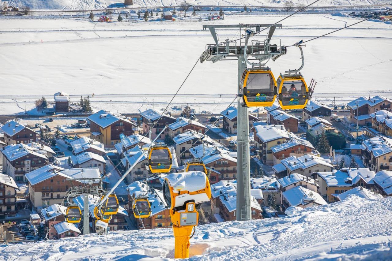 Martina Ski In - Ski Out Mt 50 - Happy Rentals Ливиньо Экстерьер фото